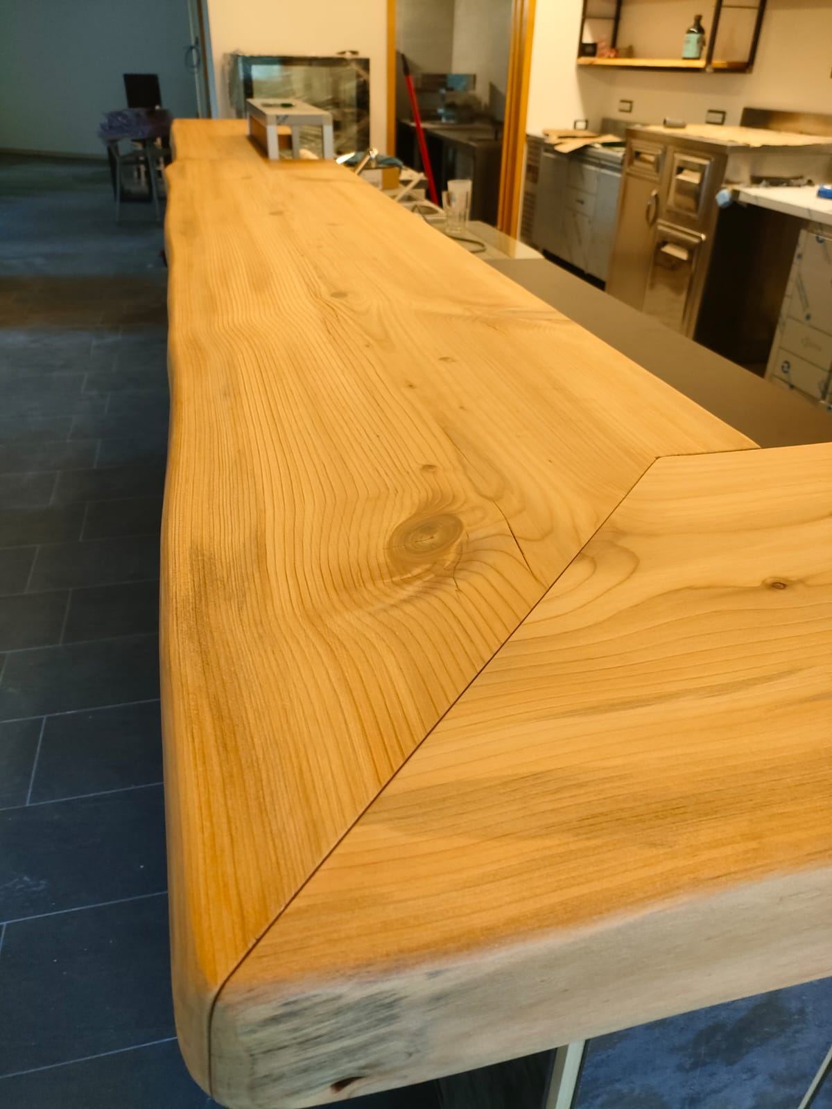 Arredo per negozi e contract — realizzazione 11, Giovanni Conti Interior Design