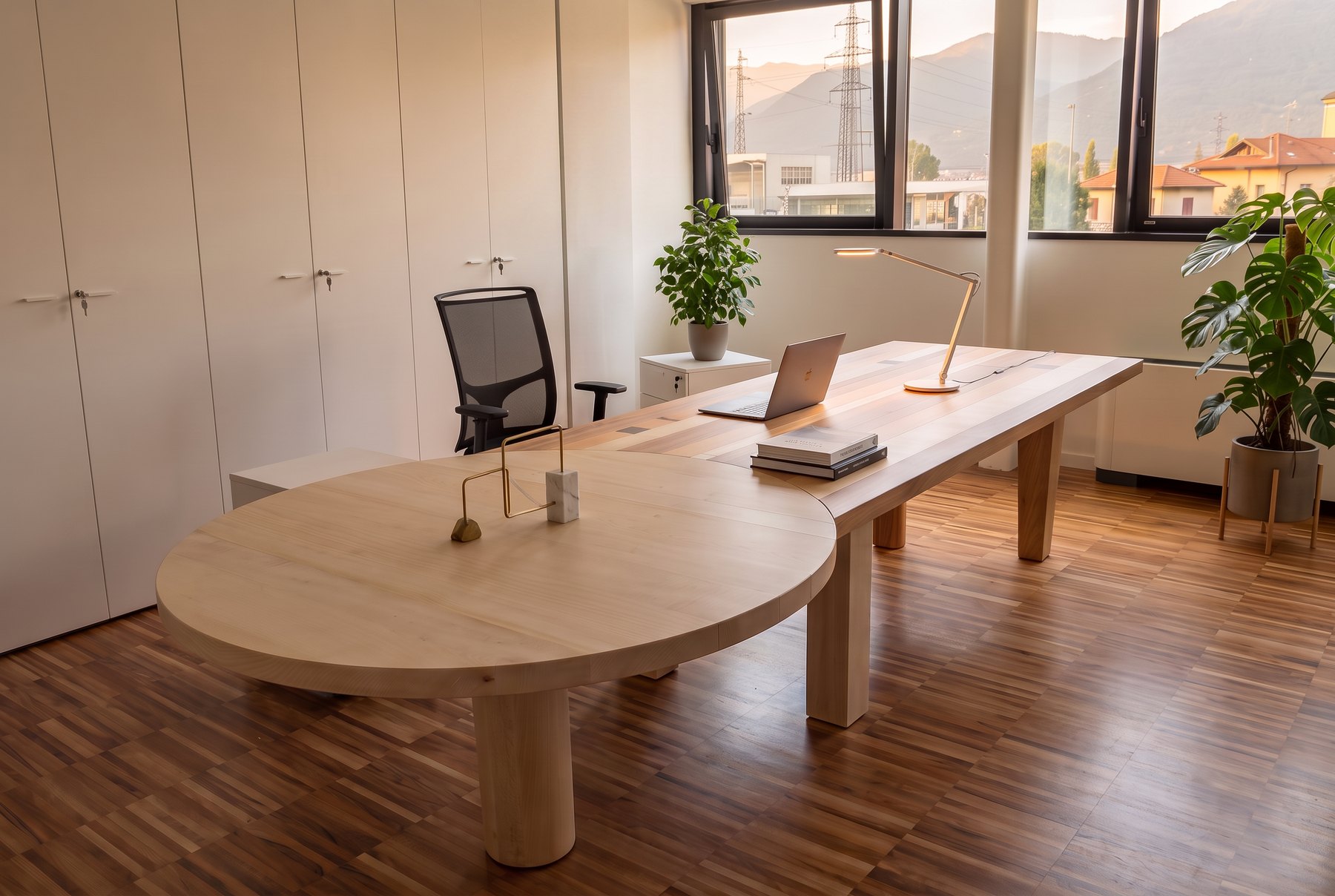 Scrivania in legno su misura — Giovanni Conti Interior Design