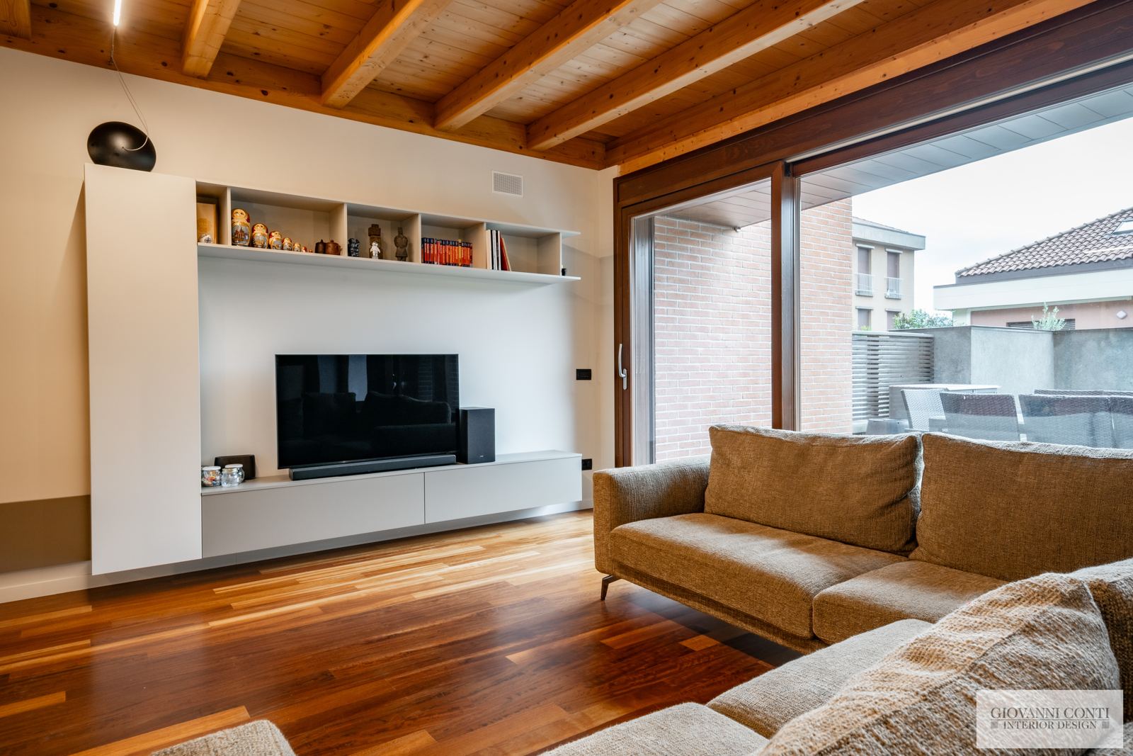 Zone giorno e living — realizzazione 11, Giovanni Conti Interior Design